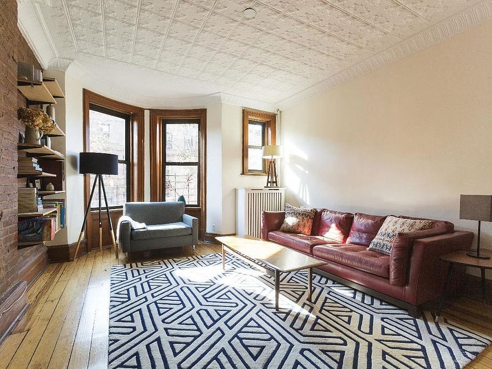 1st image of 719 Carroll St APT 2R