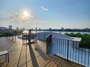 520 Beacon St APT 2D, Boston, MA 02215