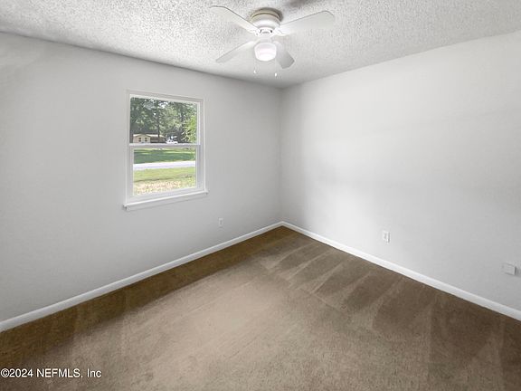 3rd image of 5691 SHINDLER Drive