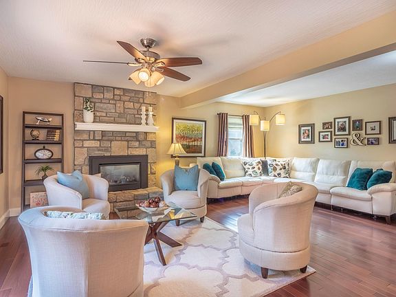 4th image of 7476 Bardston Ct