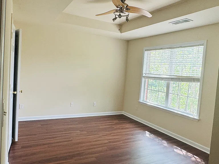 5117 Wellsley Bnd — Photo 10