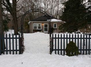 44 Fairlawn Ave, Hamilton, NJ 08619