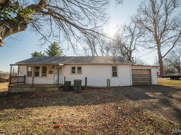 28 Park St, Farmington, MO 63640