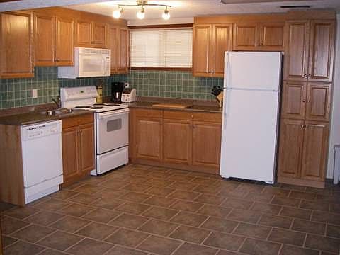 5th image of 11623 93rd St NW