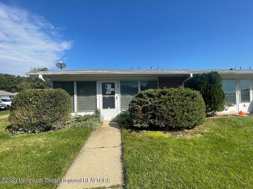 1st image of 1115A Argyll Circle