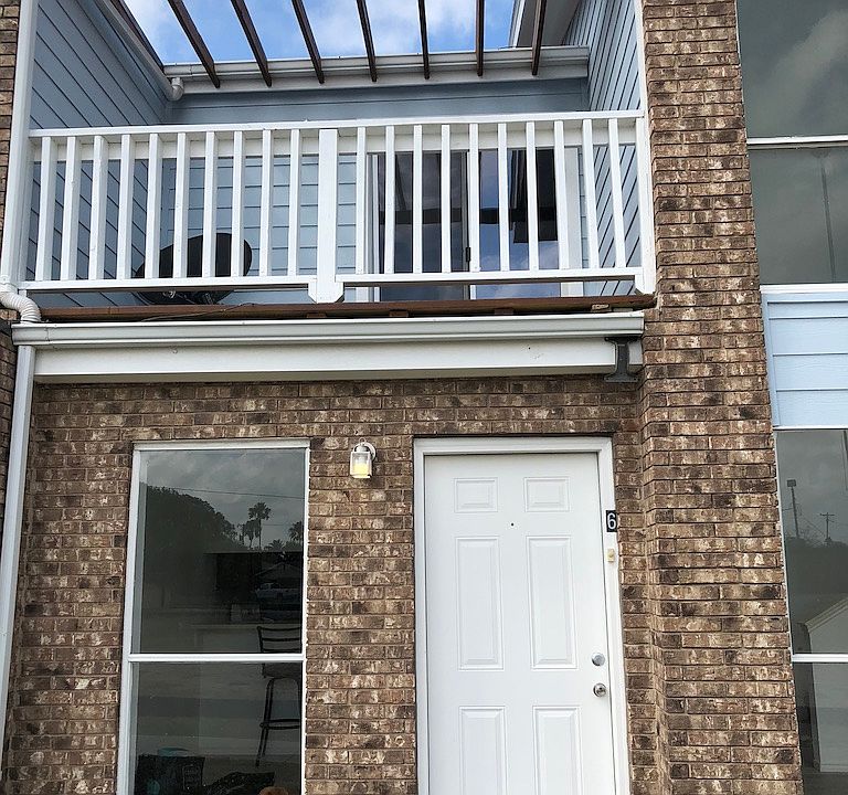 Private balcony over front door