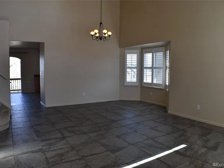 8305 Cedar Chase Dr — Photo 3
