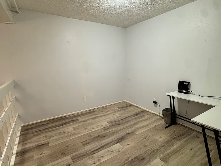 13638 Garden Grove Ct — Photo 7