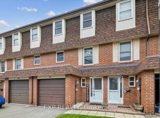371 Bronte St S #52, Milton, ON L9T3K5