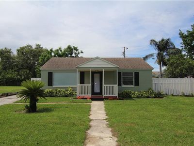 80 W Seminole Ave, Eustis, FL, 32726