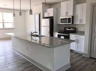 White Oak Grove Apartments, Asheville, NC 28806