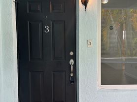 1945 Calais Dr, Miami Beach, FL