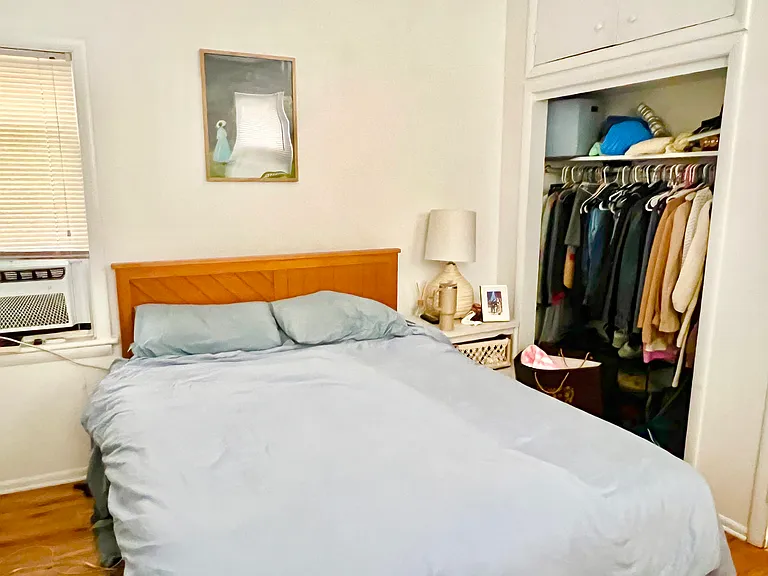 448 W Saint James Pl #3B — Photo 21