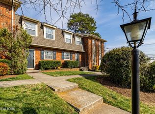 6523 Deane Hill Dr APT 12, Knoxville, TN 37919