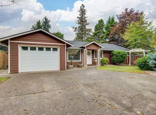 15438 SE Rhine St, Portland, OR 97236