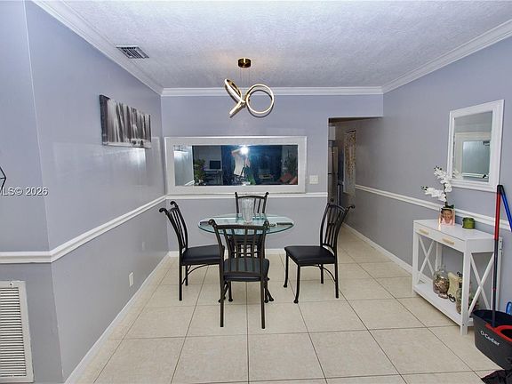 4th image of 1904 Palmland Dr #3