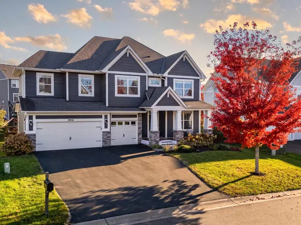 9930 Arrowwood Trl, Woodbury, MN 55129