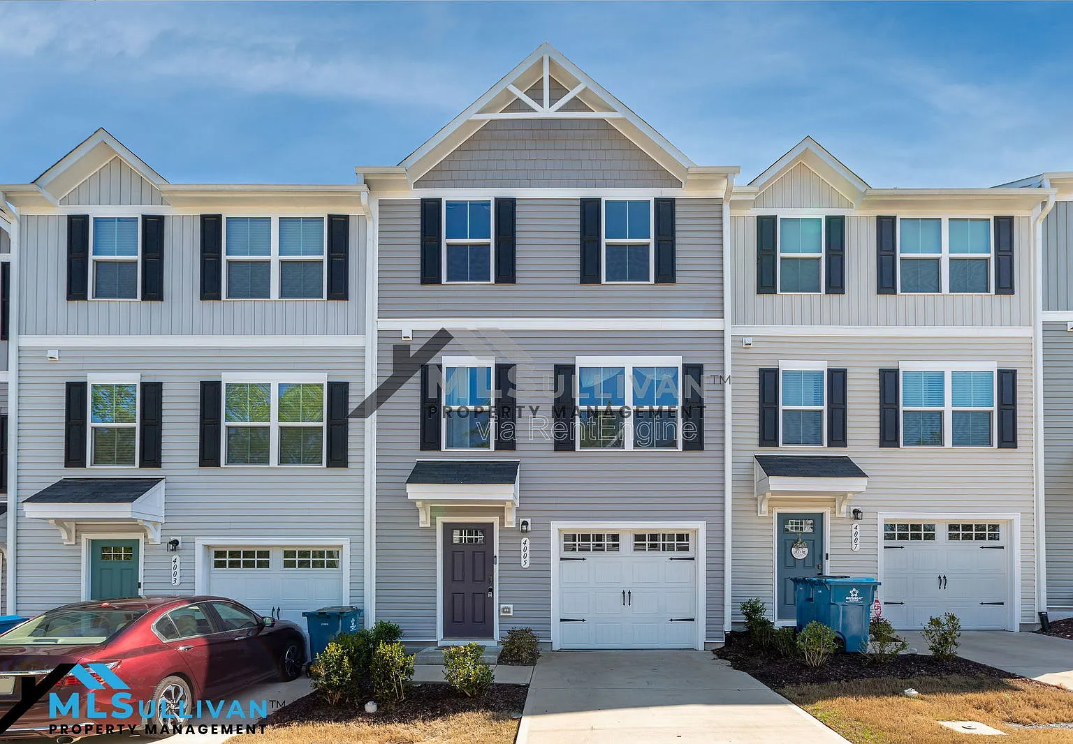 3 bed, 2.5 bath, 1557 sqft, $1,745 — Photo 1