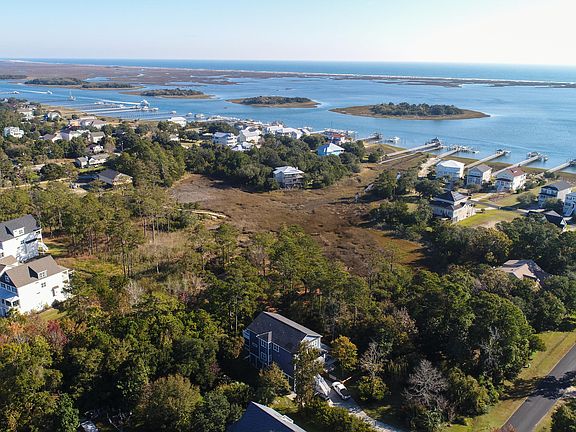 3rd image of 1668 Tall Mast Court LOT 8, 24, 25, 26