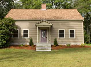 98 North St, Norfolk, MA 02056