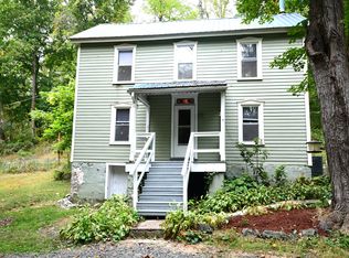 3040 Saint Peters Rd, Elverson, PA 19520