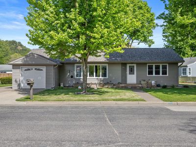 2247 Sisson DRIVE, La Crosse, WI, 54601