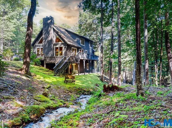 321 Mariposa Lane, Cullowhee, NC 28723