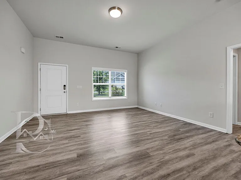 235 Drayton Hall Dr — Photo 5