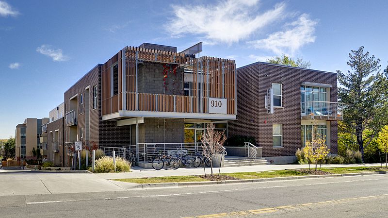 1st image of 910 28th St #212C