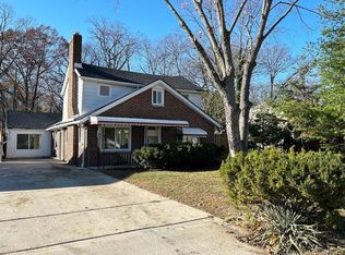 15931 Deering St, Livonia, MI