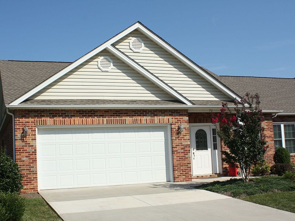 1st image of 70 Cypress Ct