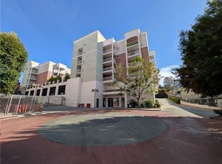 3740 Santa Rosalia Dr #402, Los Angeles, CA 90008