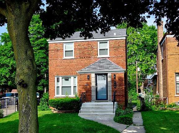 3rd image of 414 Linden Ave