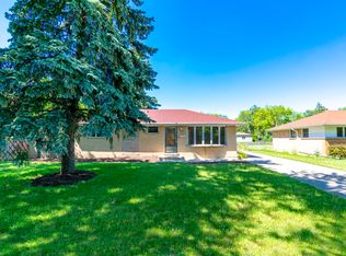 15W628 Wrightwood Ave, Elmhurst, IL 60126