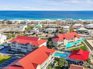 7476 Sunset Harbor Dr APT 414, Navarre, FL 32566