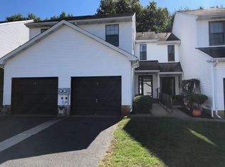 54 Chestnut Way, Manalapan, NJ 07726