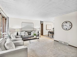 8419 Oakland Ave S, Bloomington, MN 55420