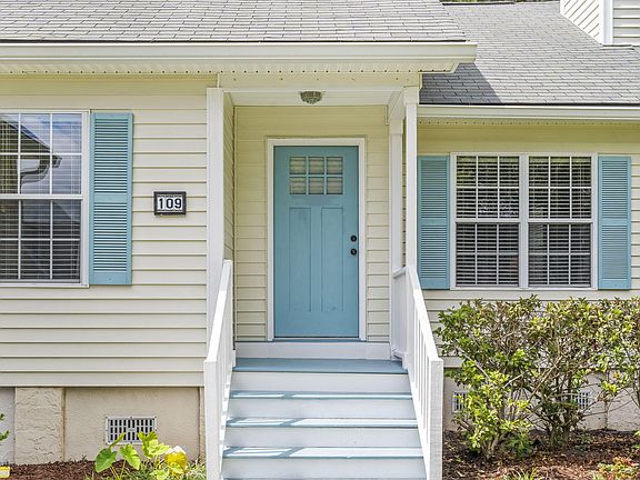 2nd image of 109 Sea Cotton Cir
