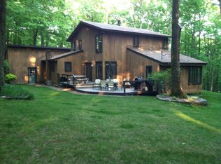 49 Noyes Rd, Vestal, NY 13850