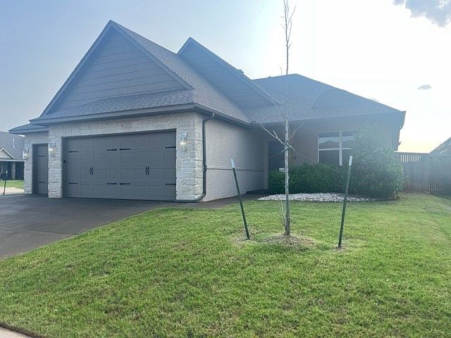 1st image of 15801 Rockwell Park Ln