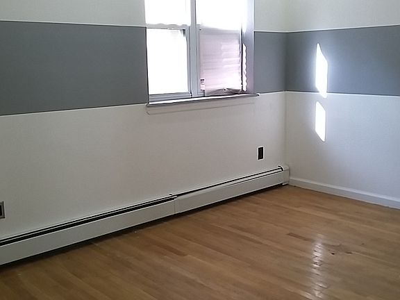 3rd image of 1402 Bedford Ave