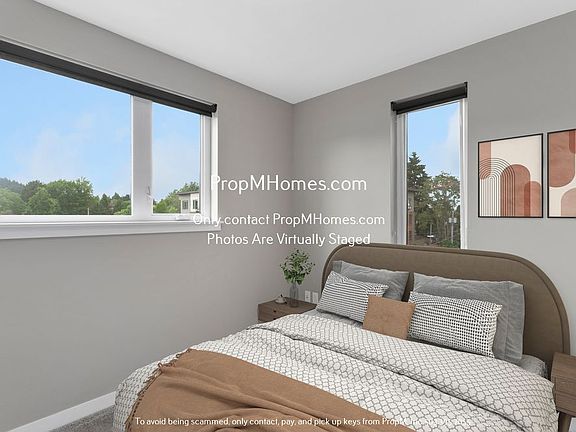3rd image of 1825 SE 50th Ave #0