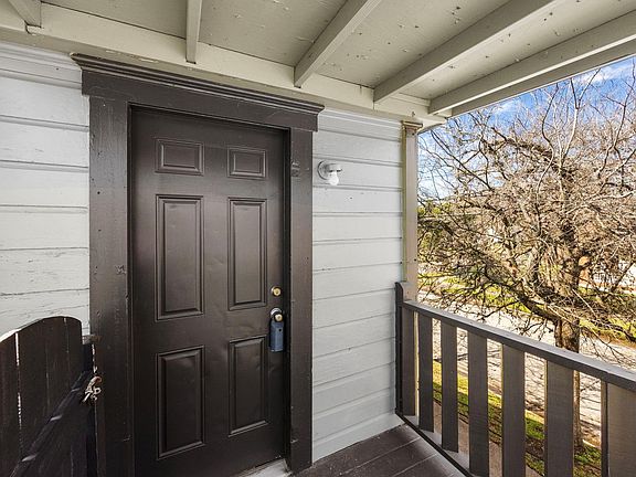 5th image of 1501 Godwin St Unit 2
