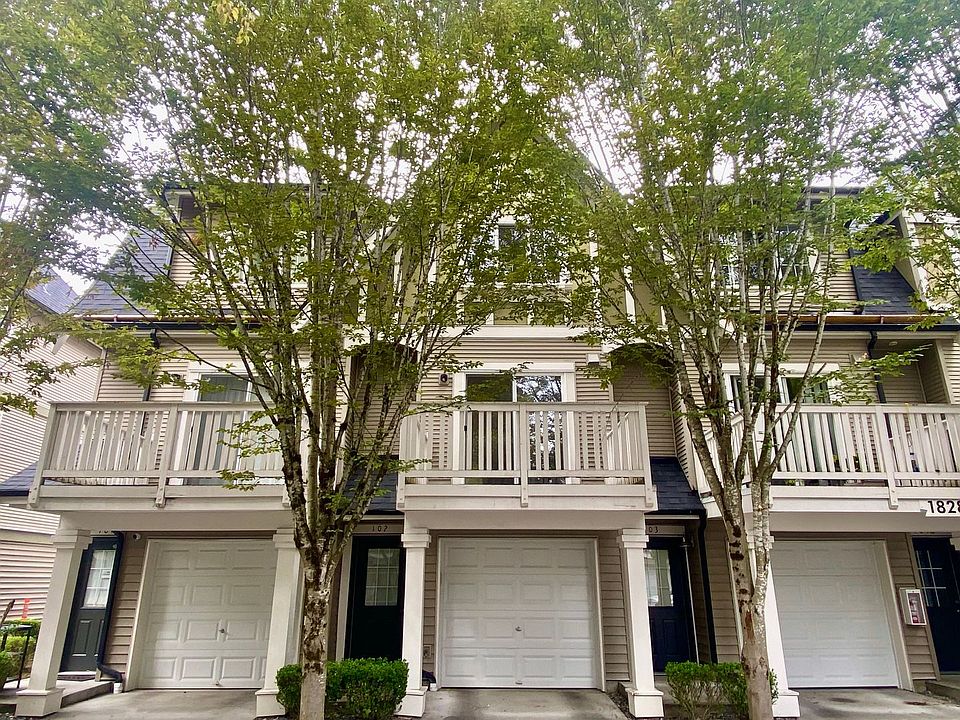 1st image of 18282 NE 97th Way Unit 102