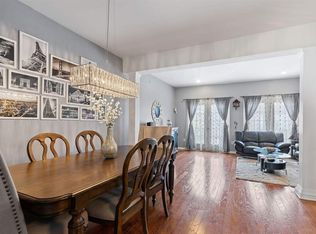 9 Creekside Ct, Secaucus, NJ 07094