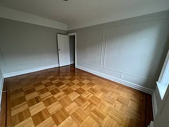 Rented by Sterea Agency