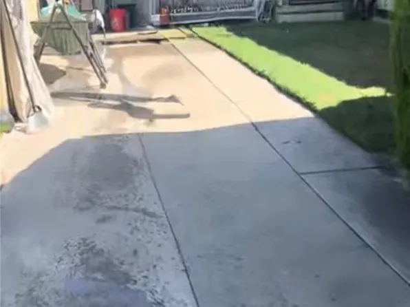 9615 Walnut St, Bellflower, CA 90706