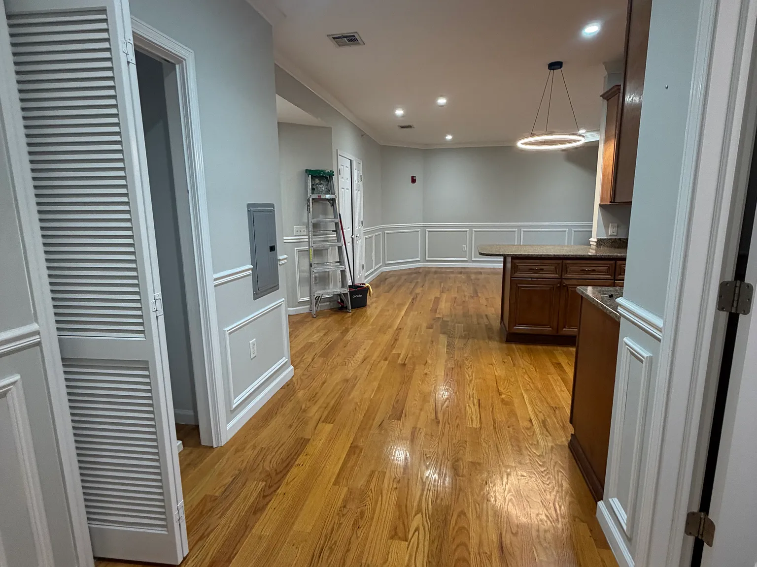 1 bed, $2,500 — Photo 2
