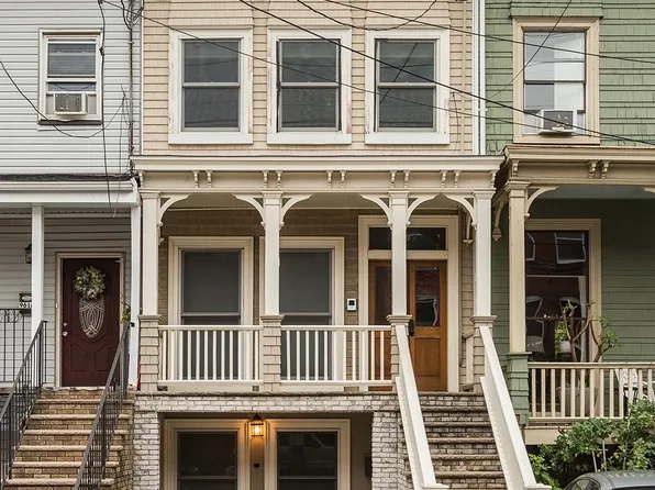 963 Summit Ave, Jersey City, NJ 07307