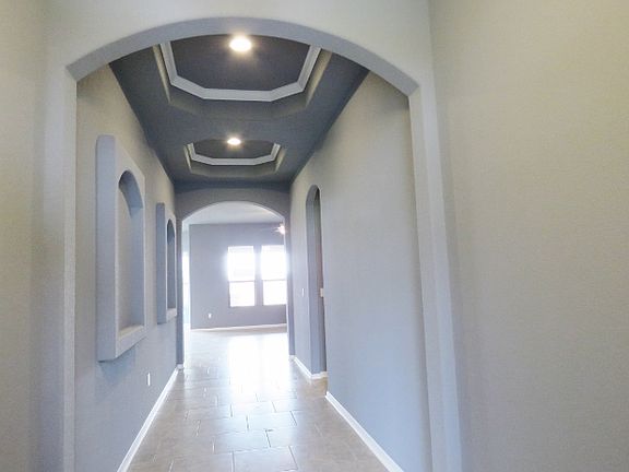3rd image of 1031 Santa Catalina St